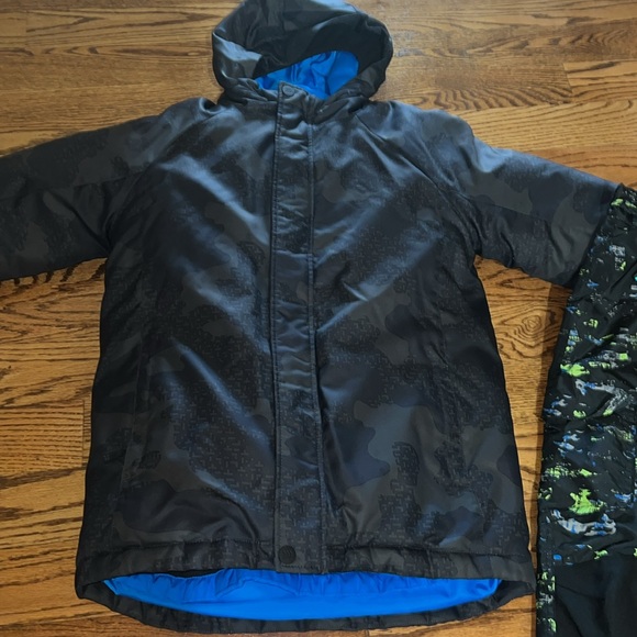 All in motion blue and black camoflange ski jacket & C9 champion ski pants large - Picture 2 of 12